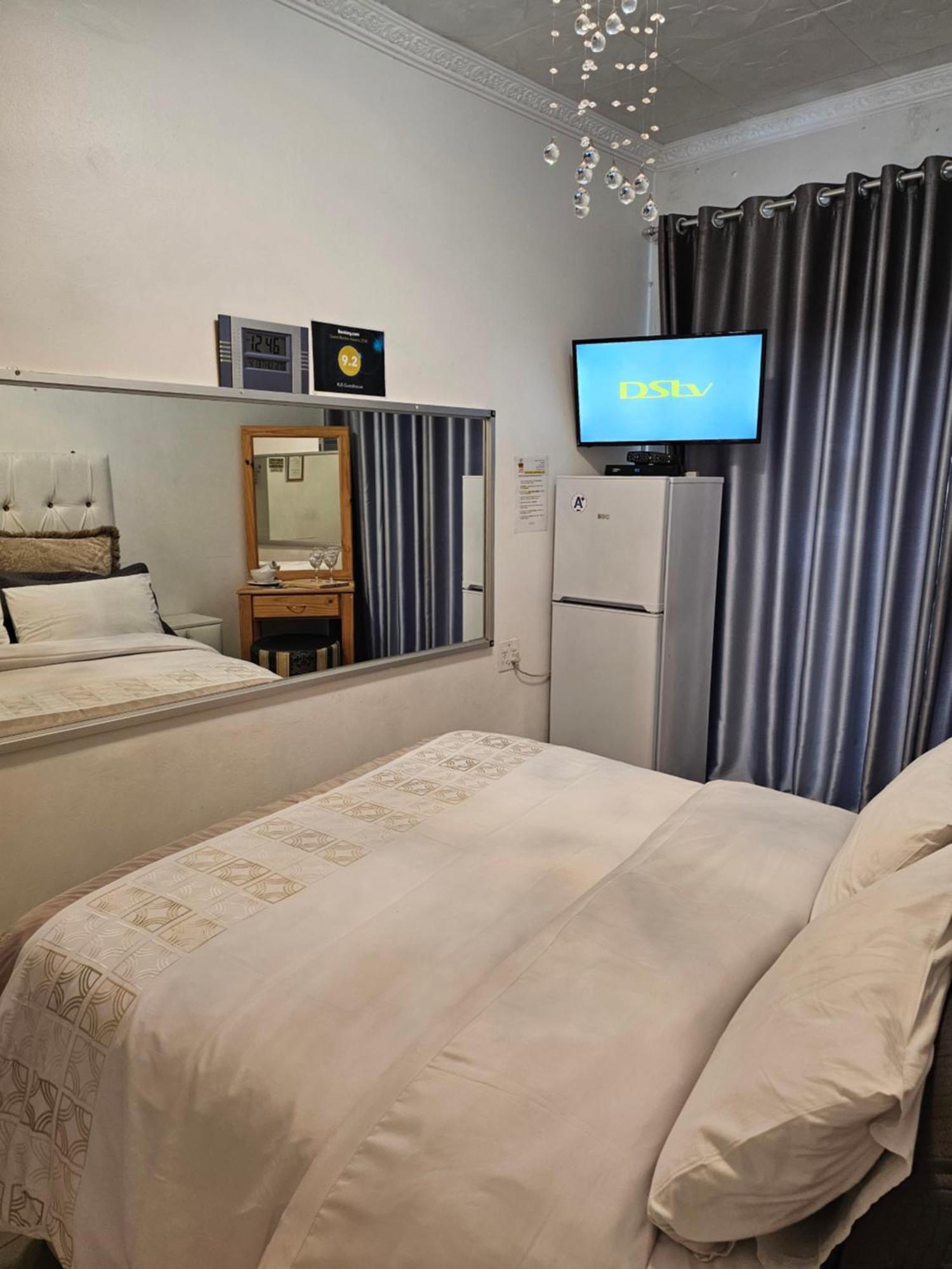 Rjs Guesthouse 다반 객실 사진