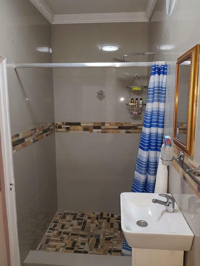 Rjs Guesthouse 다반 외부 사진